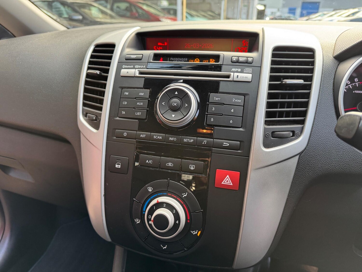 Used Kia Venga 2012 for sale - 78213341: Photo 22