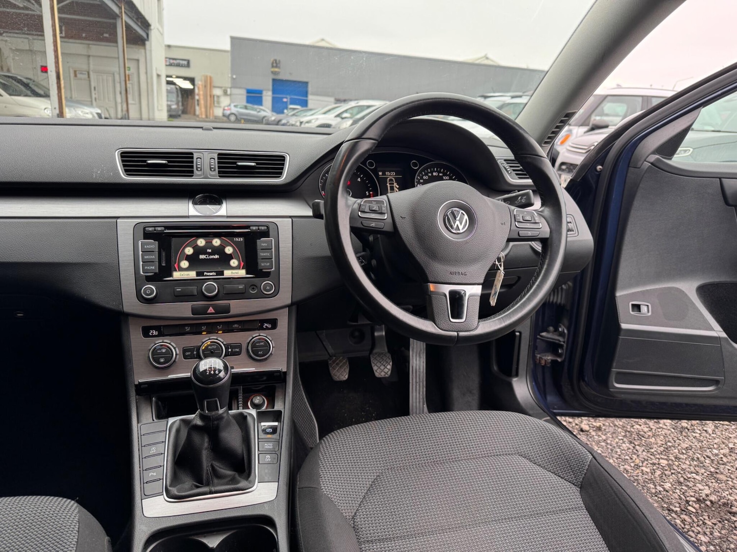 Used Volkswagen Passat 2013 for sale - 78086049: Photo 5