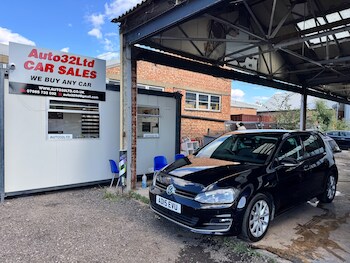 Used Volkswagen Golf 2015 for sale - 79438966: Photo