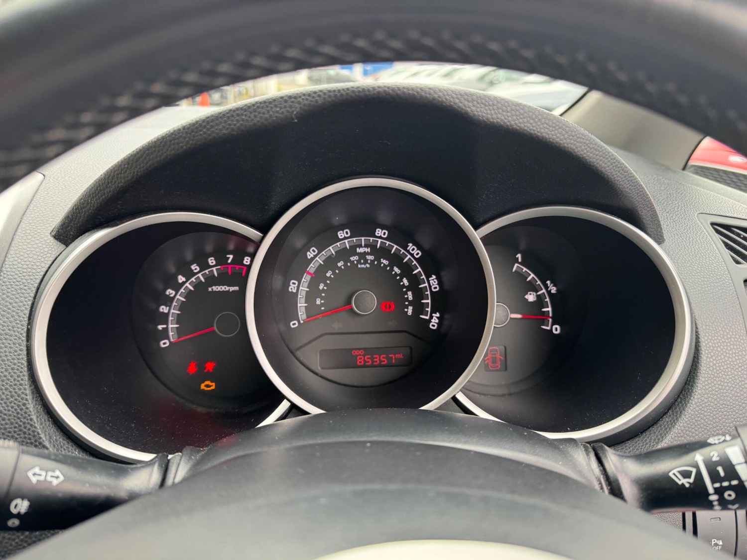 Used Kia Venga 2015 for sale - 78098368: Photo 4