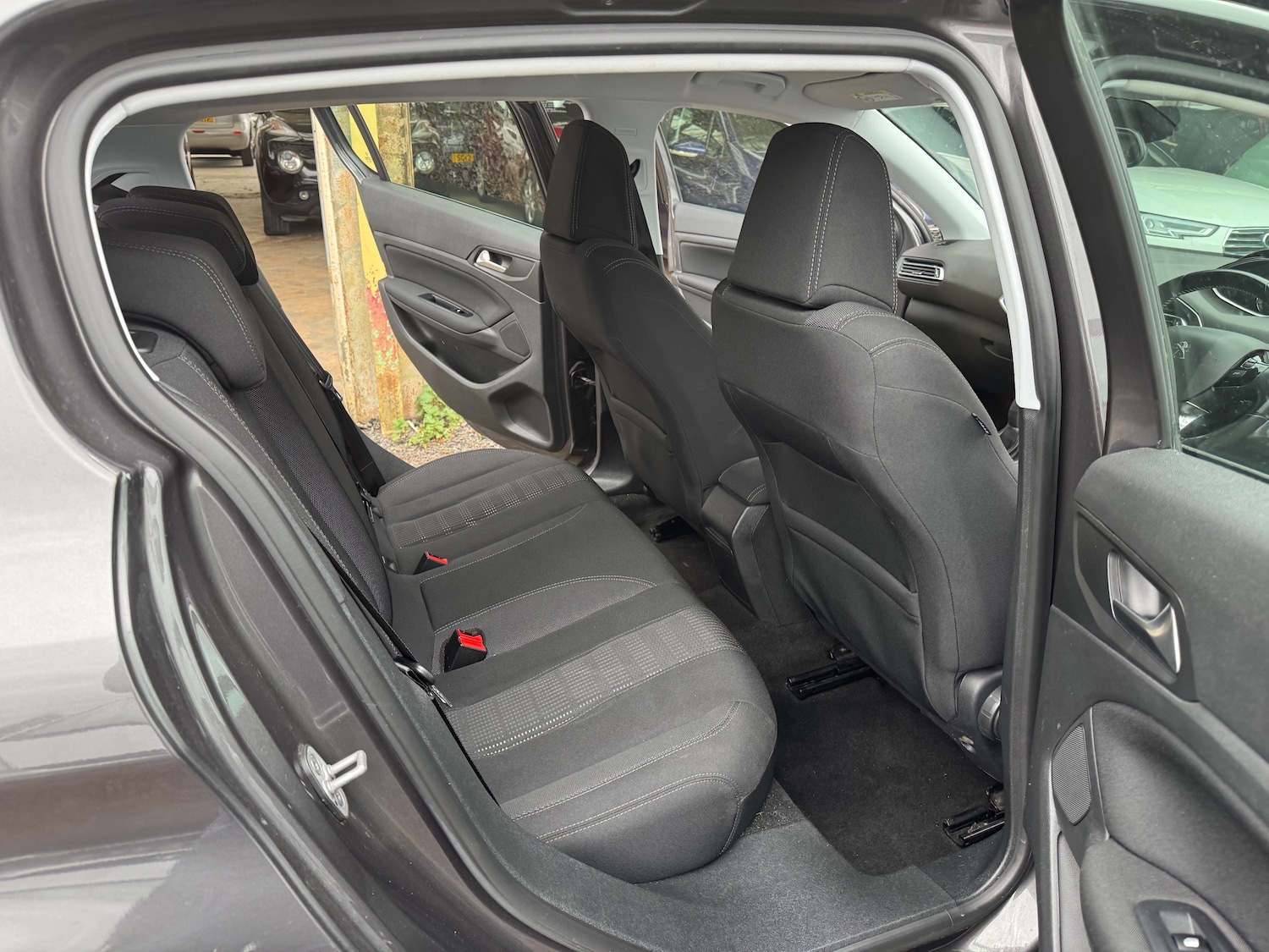 Used Peugeot 308 2017 for sale - 78182589: Photo 20