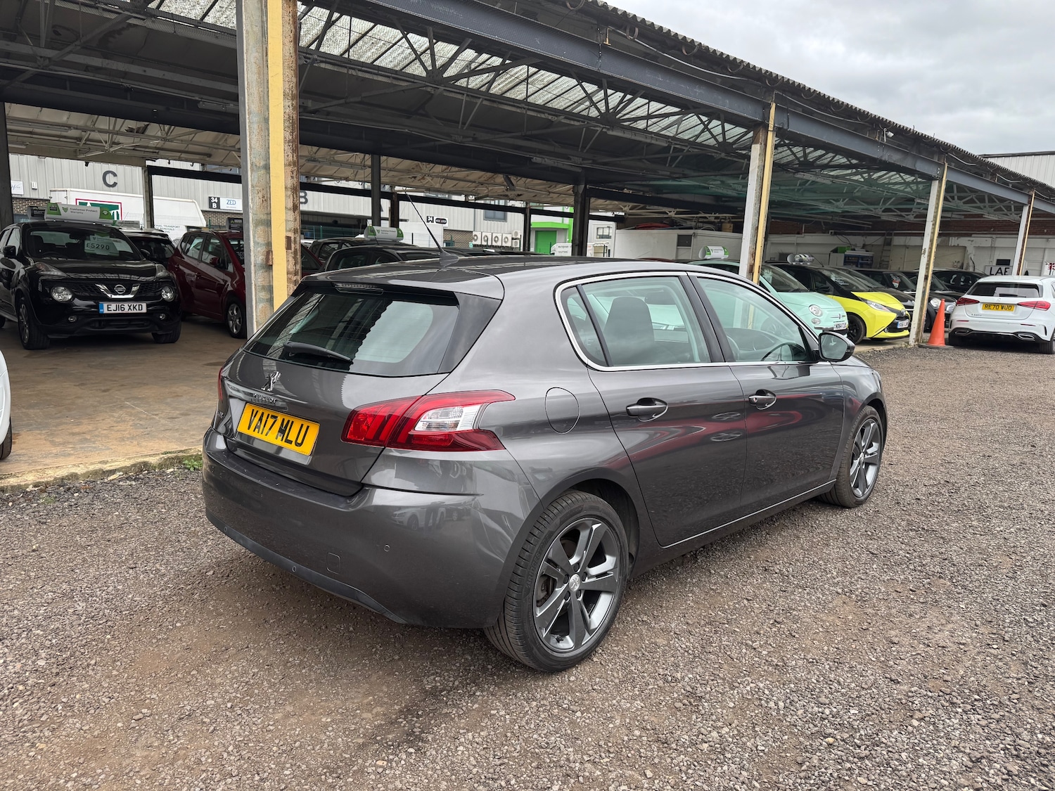 Used Peugeot 308 2017 for sale - 78182589: Photo 31