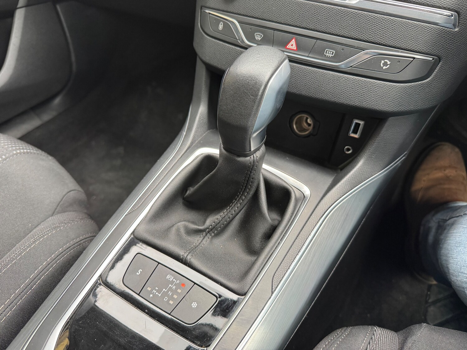 Used Peugeot 308 2017 for sale - 78182589: Photo 39