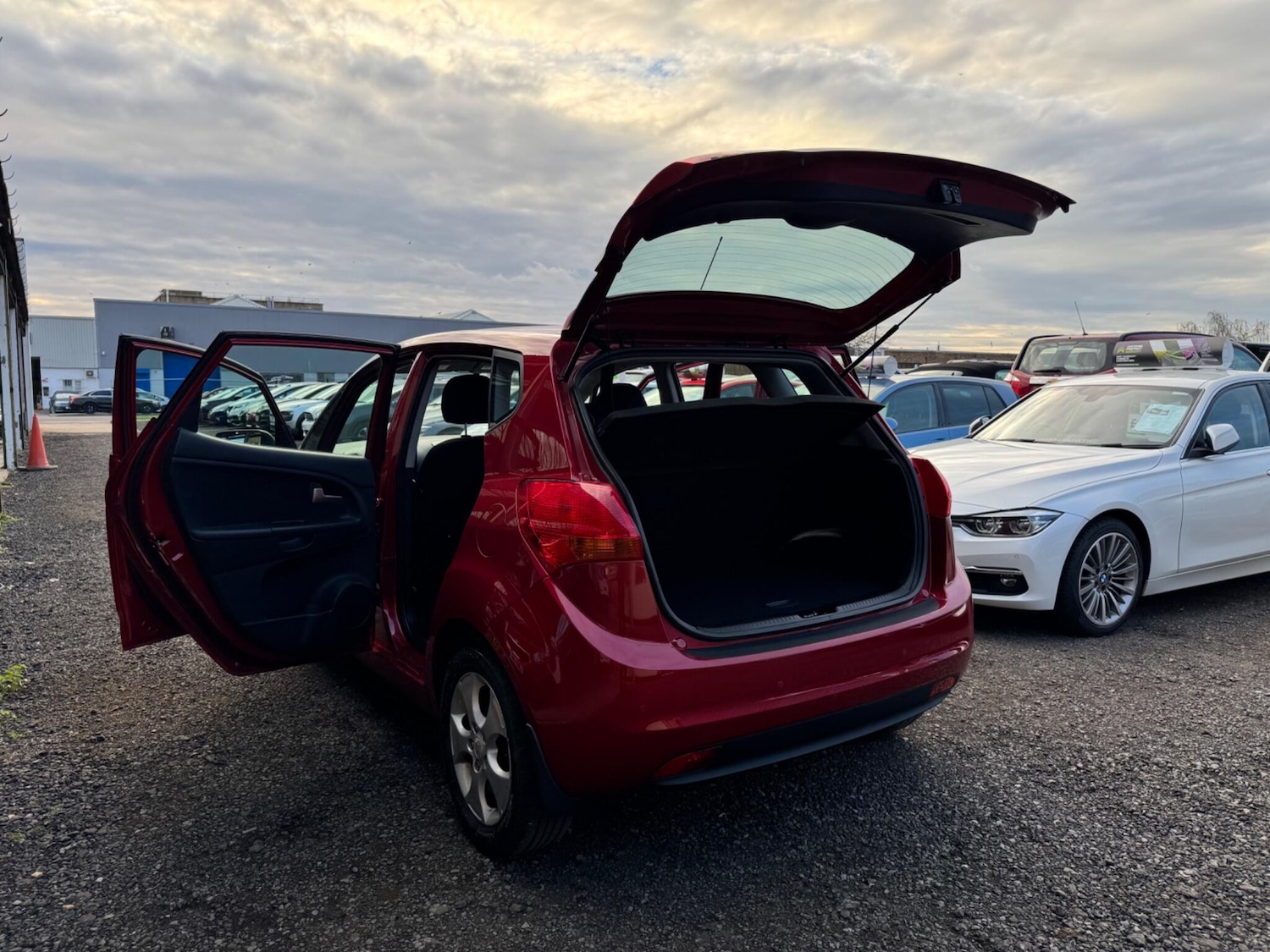 Used Kia Venga for sale - 78102419: Photo 20