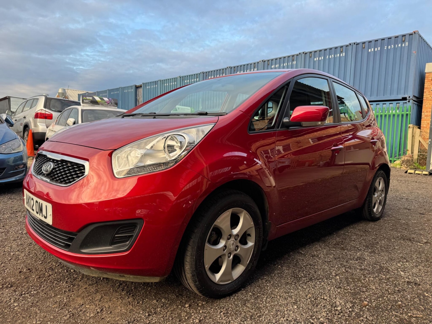 Used Kia Venga for sale - 78102419: Photo 3