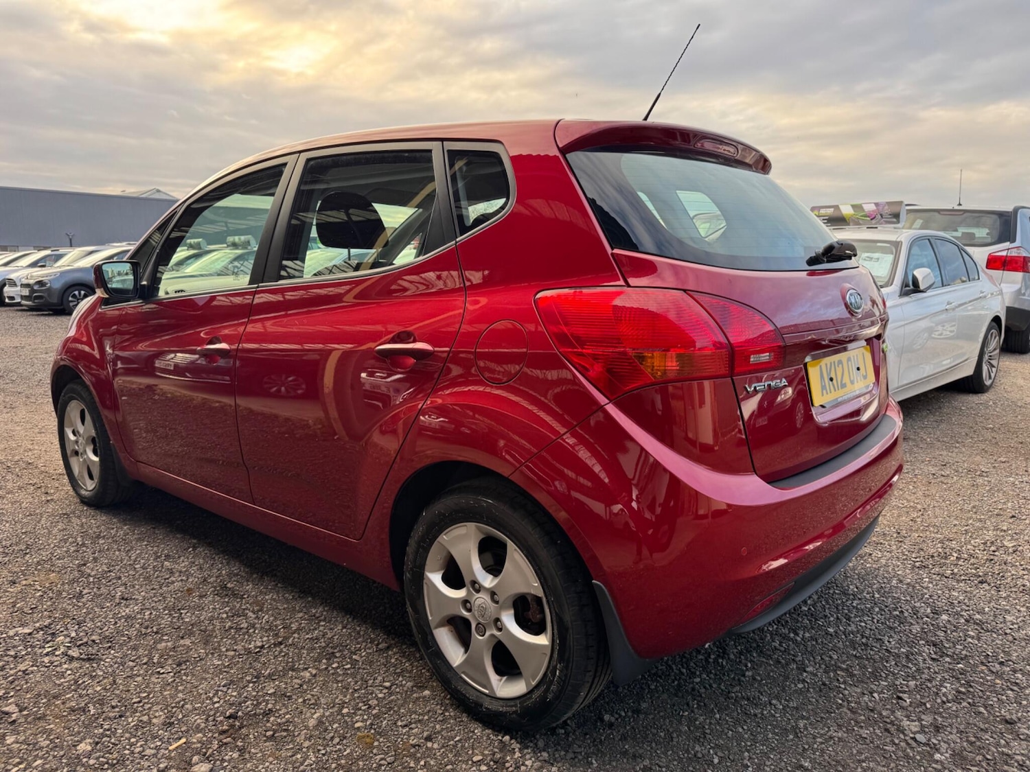 Used Kia Venga for sale - 78102419: Photo 4