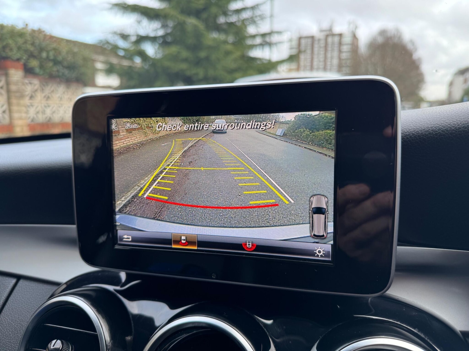 Used Mercedes-Benz C Class 2017 for sale - 78087185: Photo 8