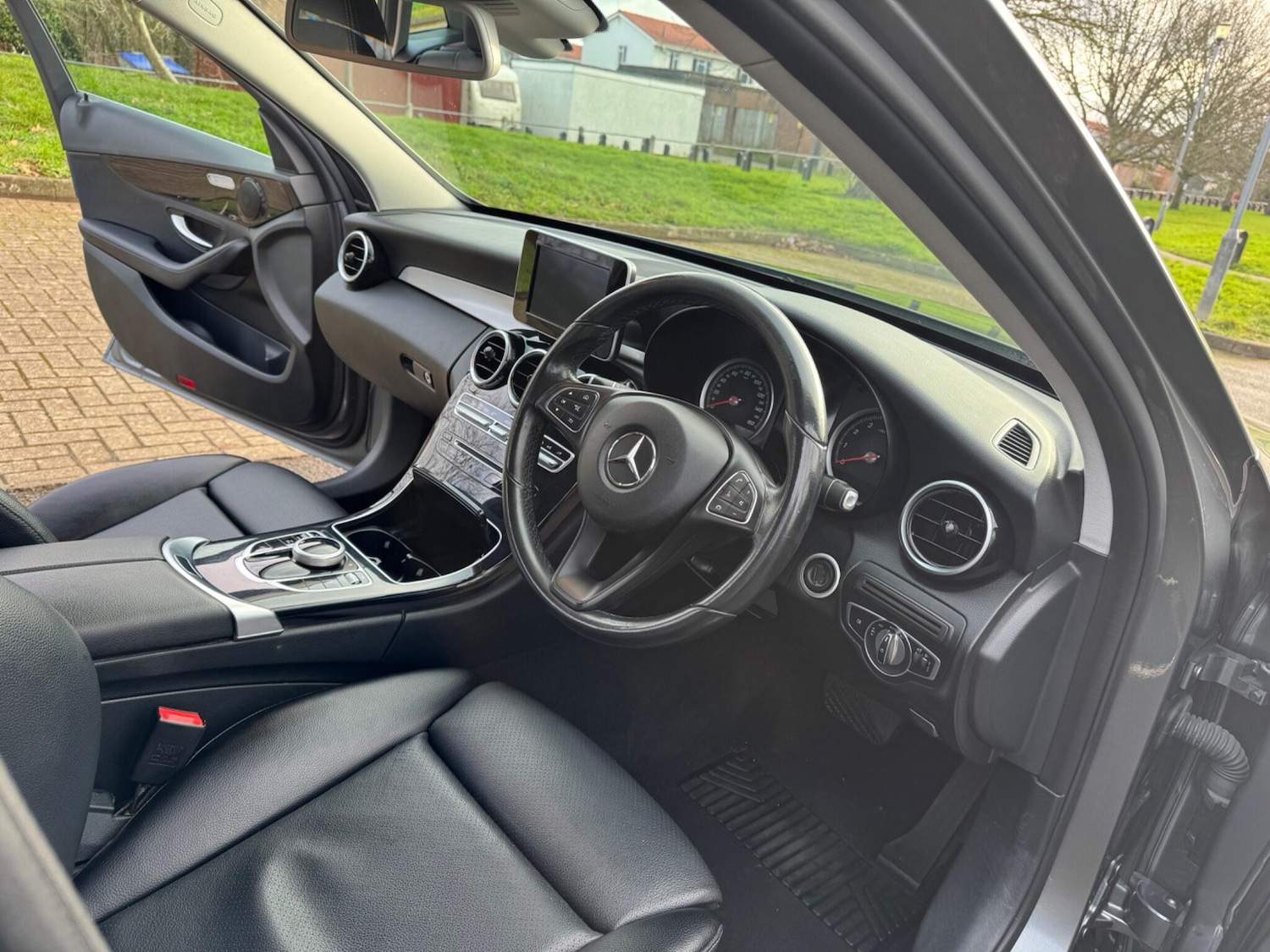 Used Mercedes-Benz C Class 2017 for sale - 78098395: Photo 37