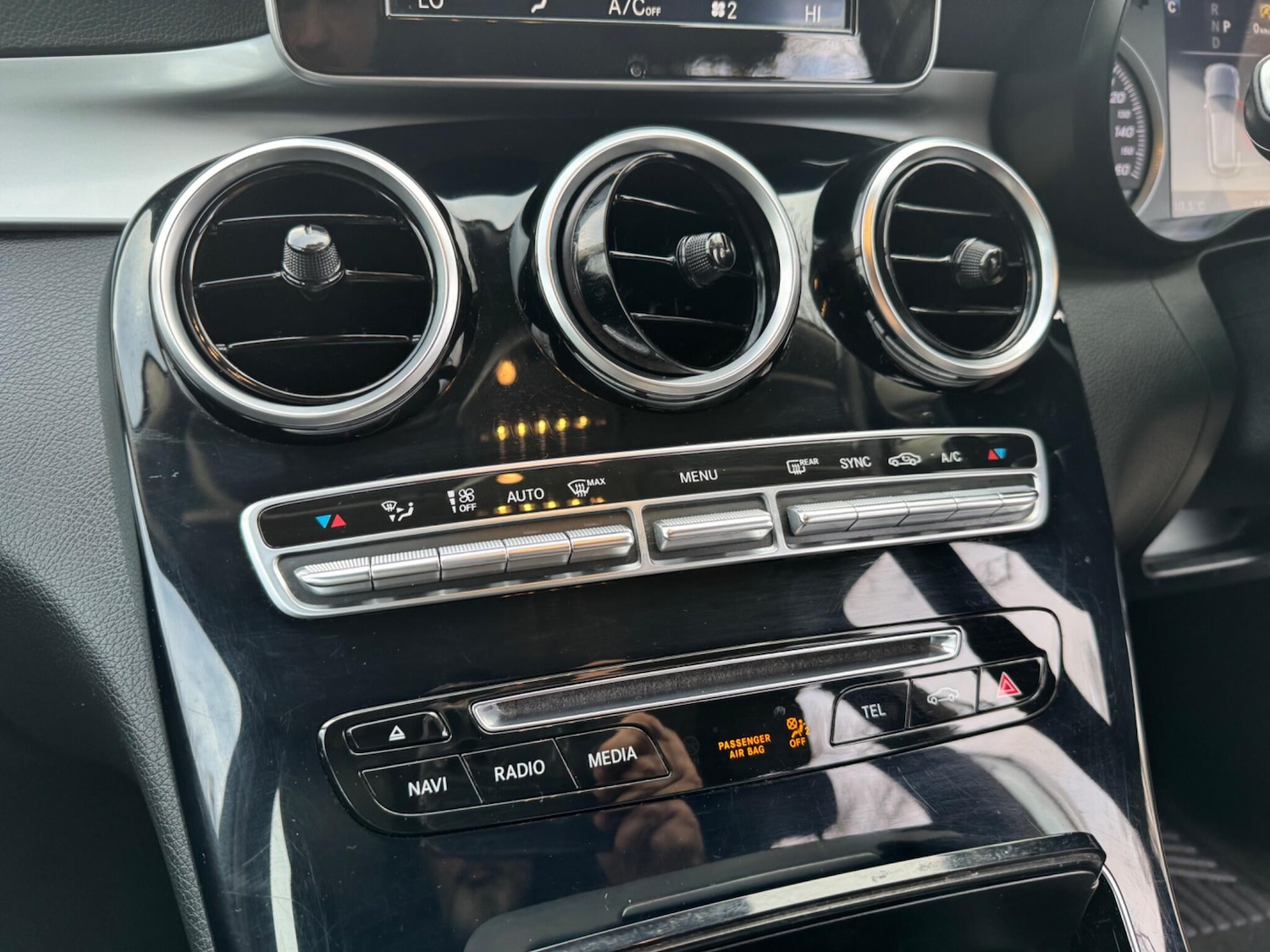 Used Mercedes-Benz C Class 2017 for sale - 78098395: Photo 46