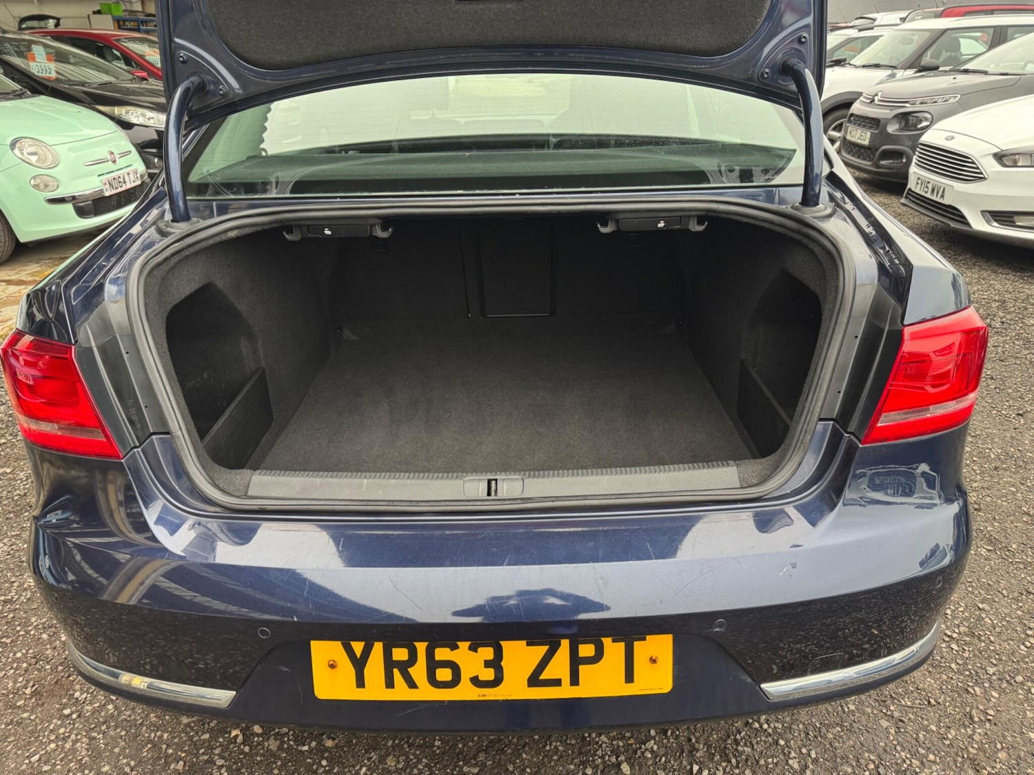 Used Volkswagen Passat for sale - 78102420: Photo 12