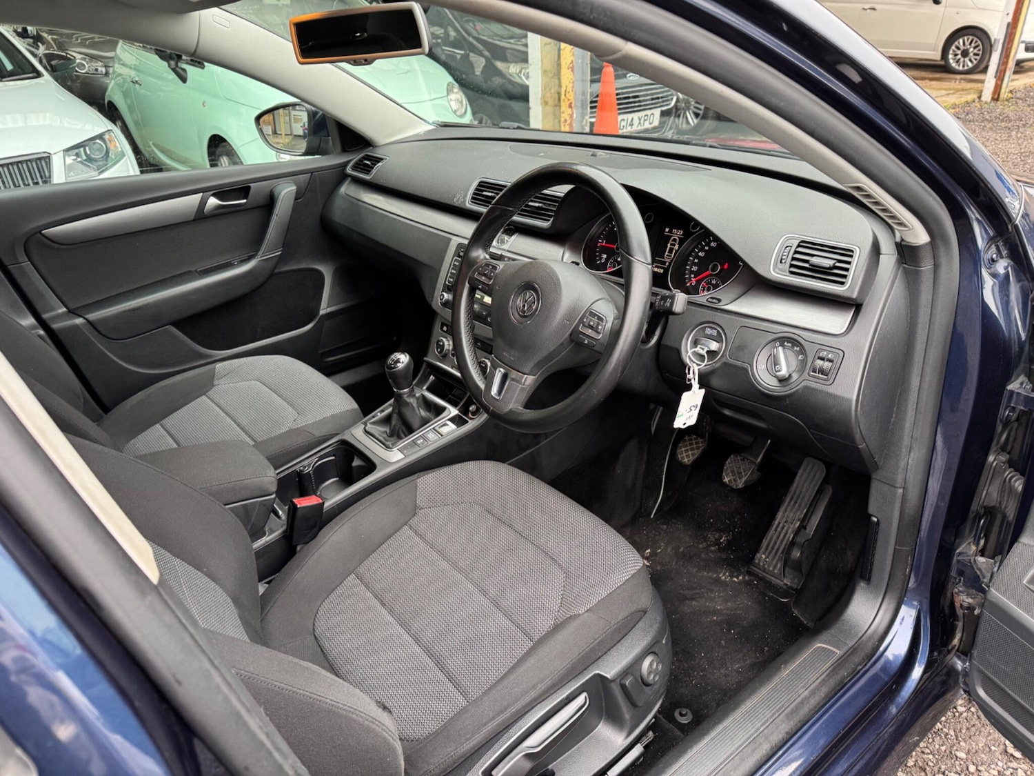 Used Volkswagen Passat for sale - 78102420: Photo 28