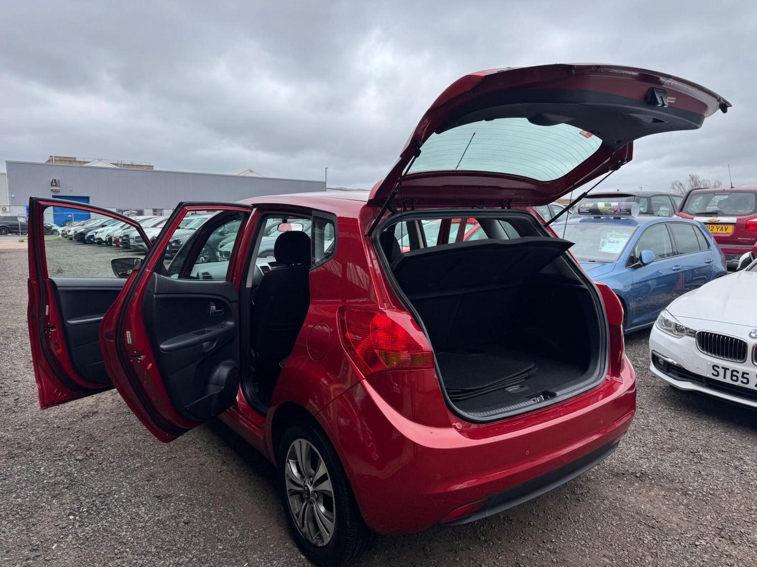 Used Kia Venga 2015 for sale - 78085784: Photo 10