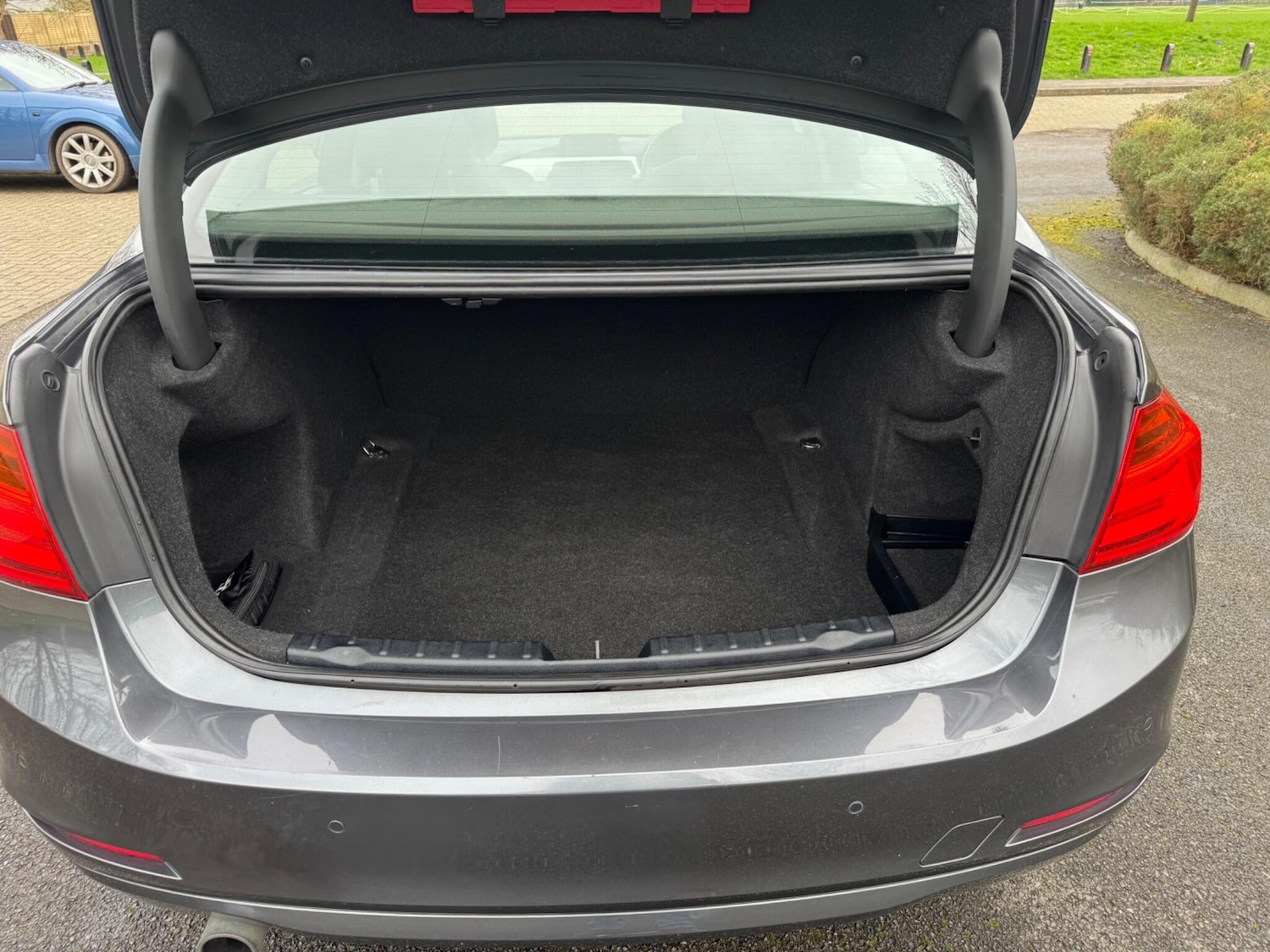 Used BMW 3 Series 2013 for sale - 78102412: Photo 16