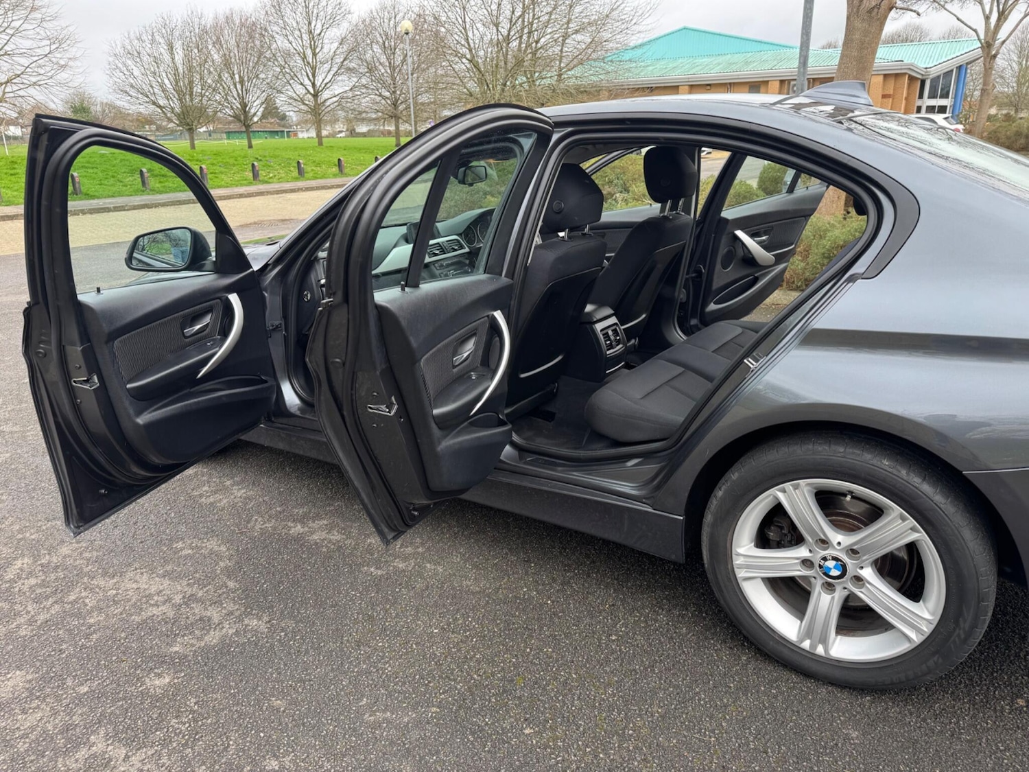 Used BMW 3 Series 2013 for sale - 78102412: Photo 19