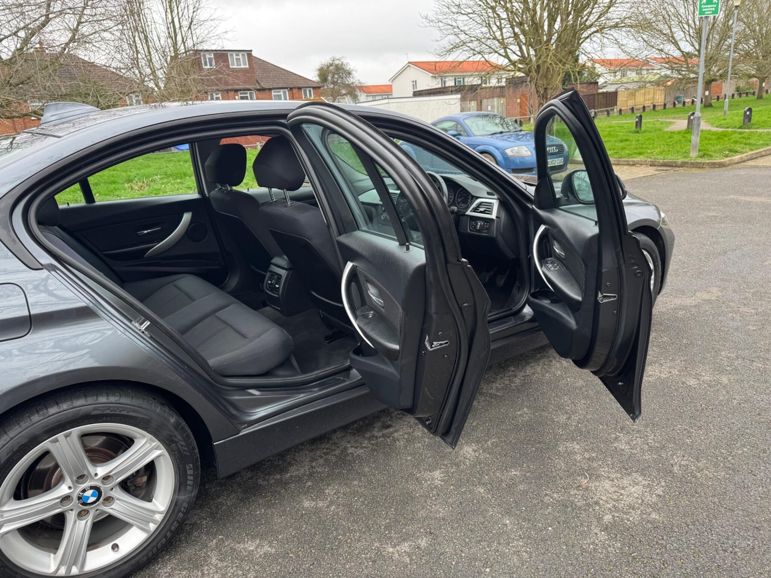 Used BMW 3 Series 2013 for sale - 78102412: Photo 20