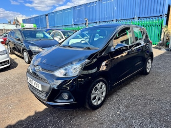 Used Hyundai i10 2017 for sale - 79438965: Photo