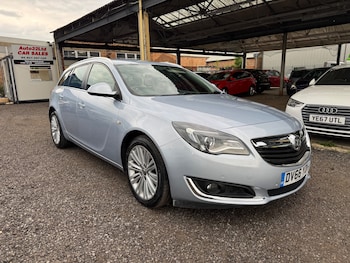 Used Vauxhall Insignia 2016 for sale - 78494117: Photo