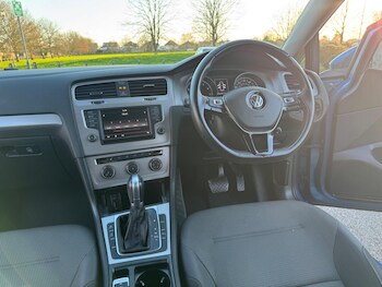 Used Volkswagen Golf 2016 for sale - 78576065: Photo