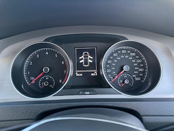 Used Volkswagen Golf 2016 for sale - 78654954: Photo