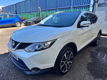 Used Nissan Qashqai 2015 for sale - 79636811: Photo
