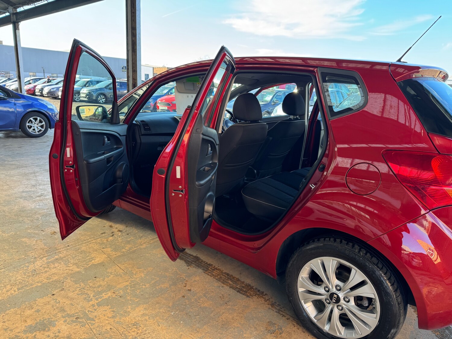 Used Kia Venga 2016 for sale - 78168303: Photo 18