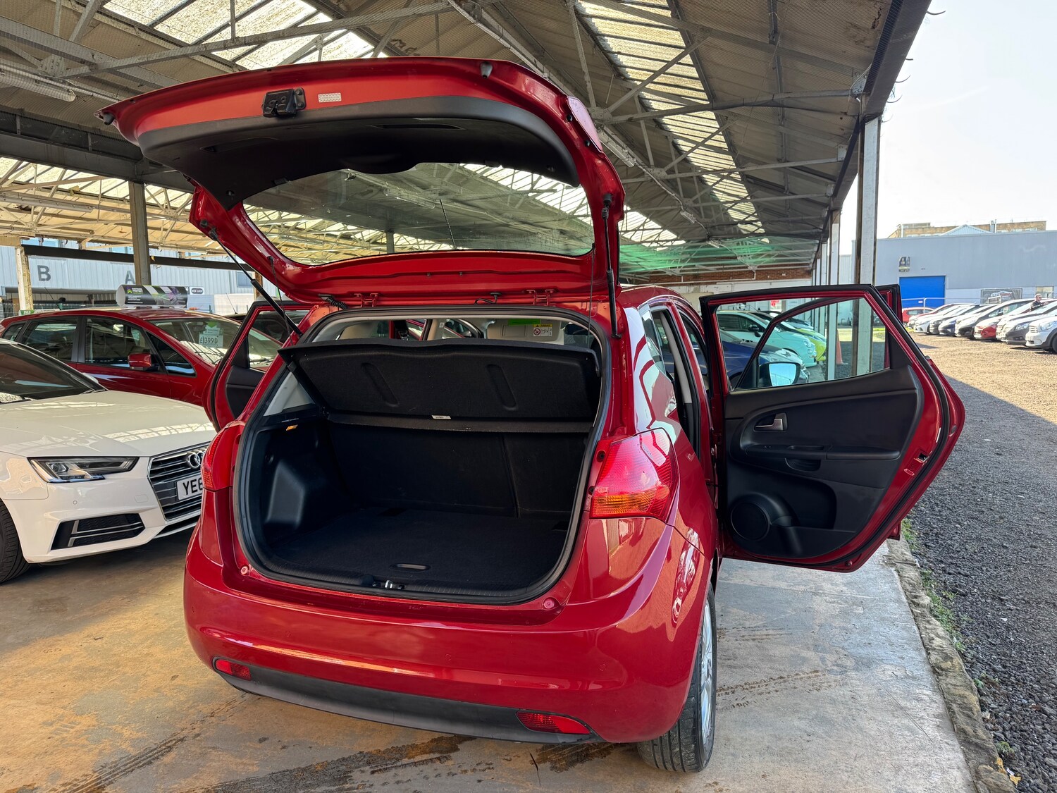 Used Kia Venga 2016 for sale - 78168303: Photo 21