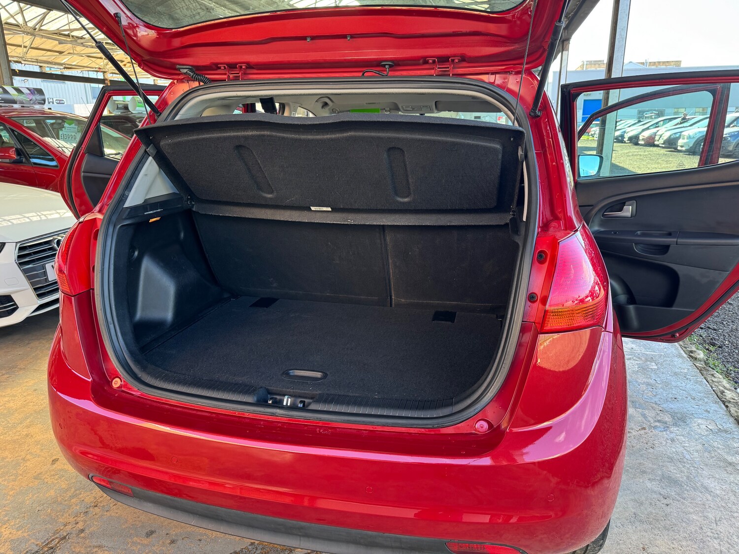 Used Kia Venga 2016 for sale - 78168303: Photo 22