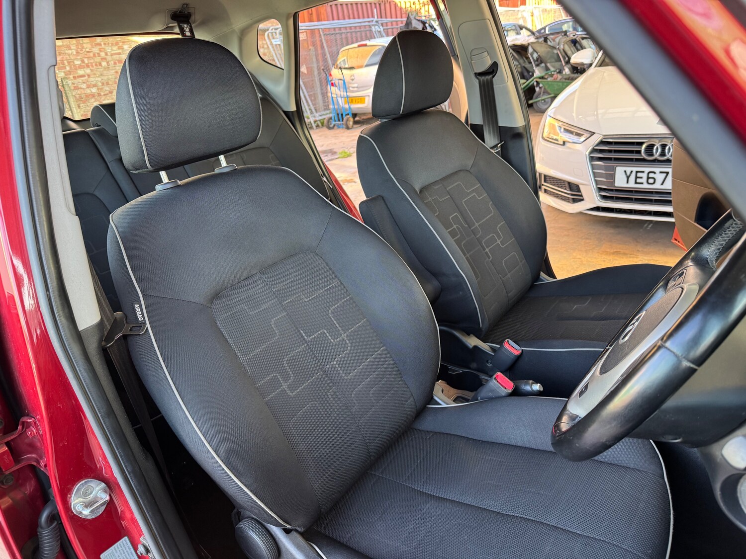 Used Kia Venga 2016 for sale - 78168303: Photo 33