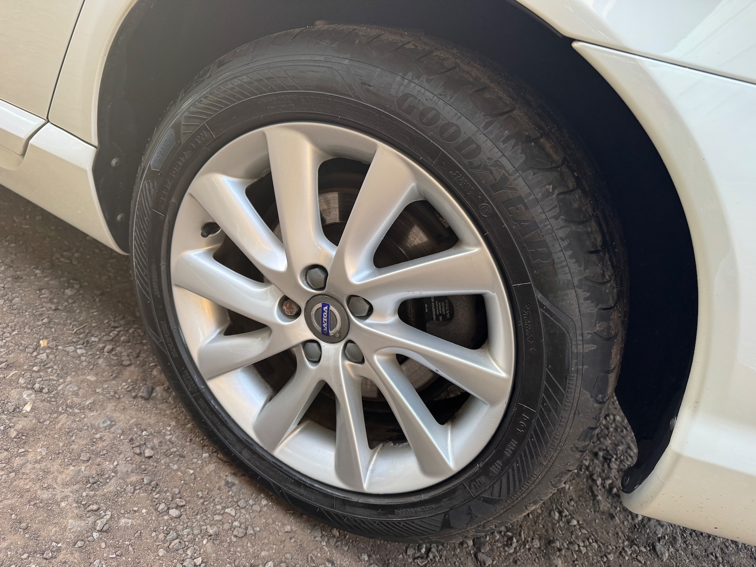 Used Volvo V70 2015 for sale - 78173070: Photo 20