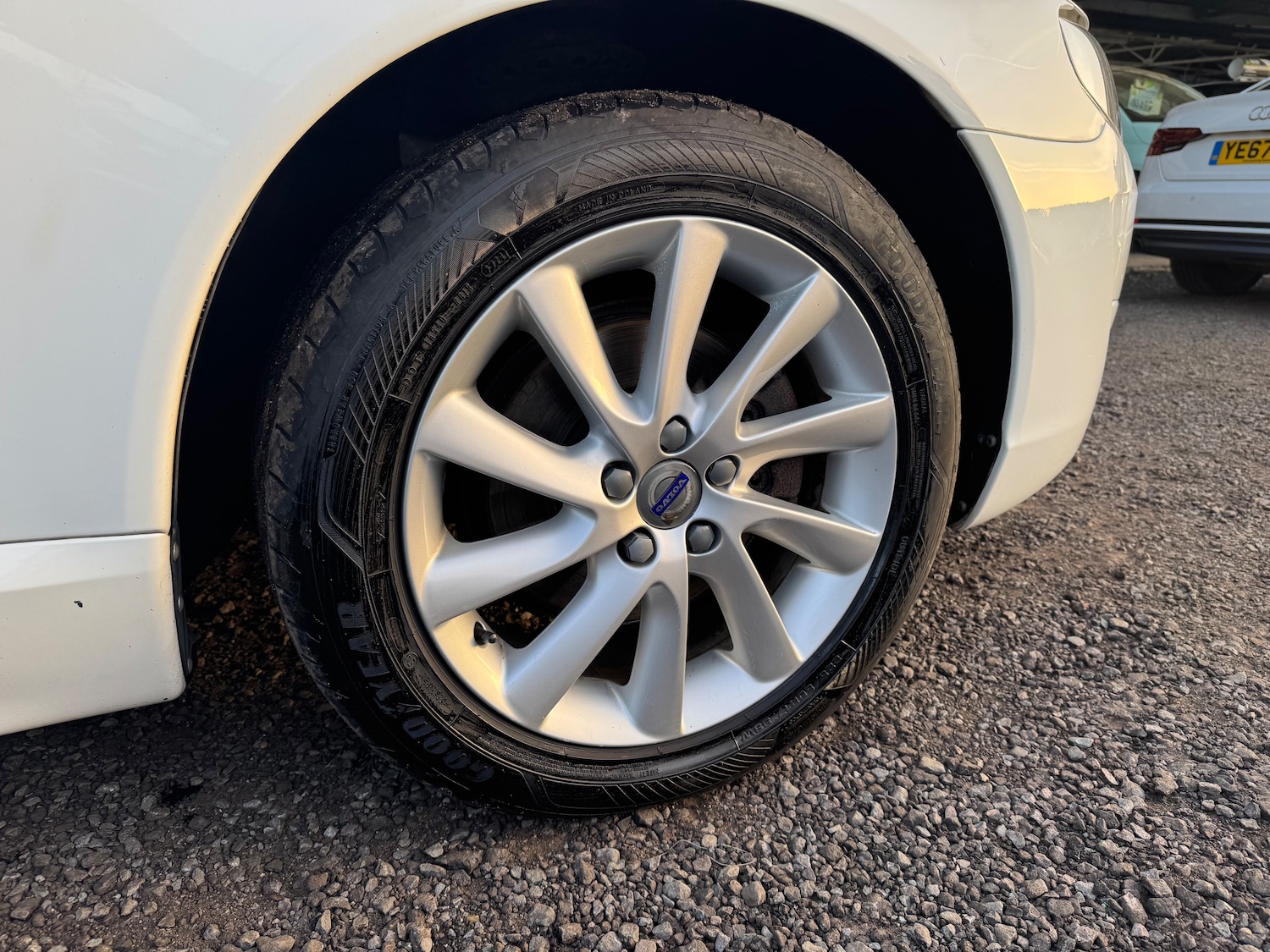 Used Volvo V70 2015 for sale - 78173070: Photo 21