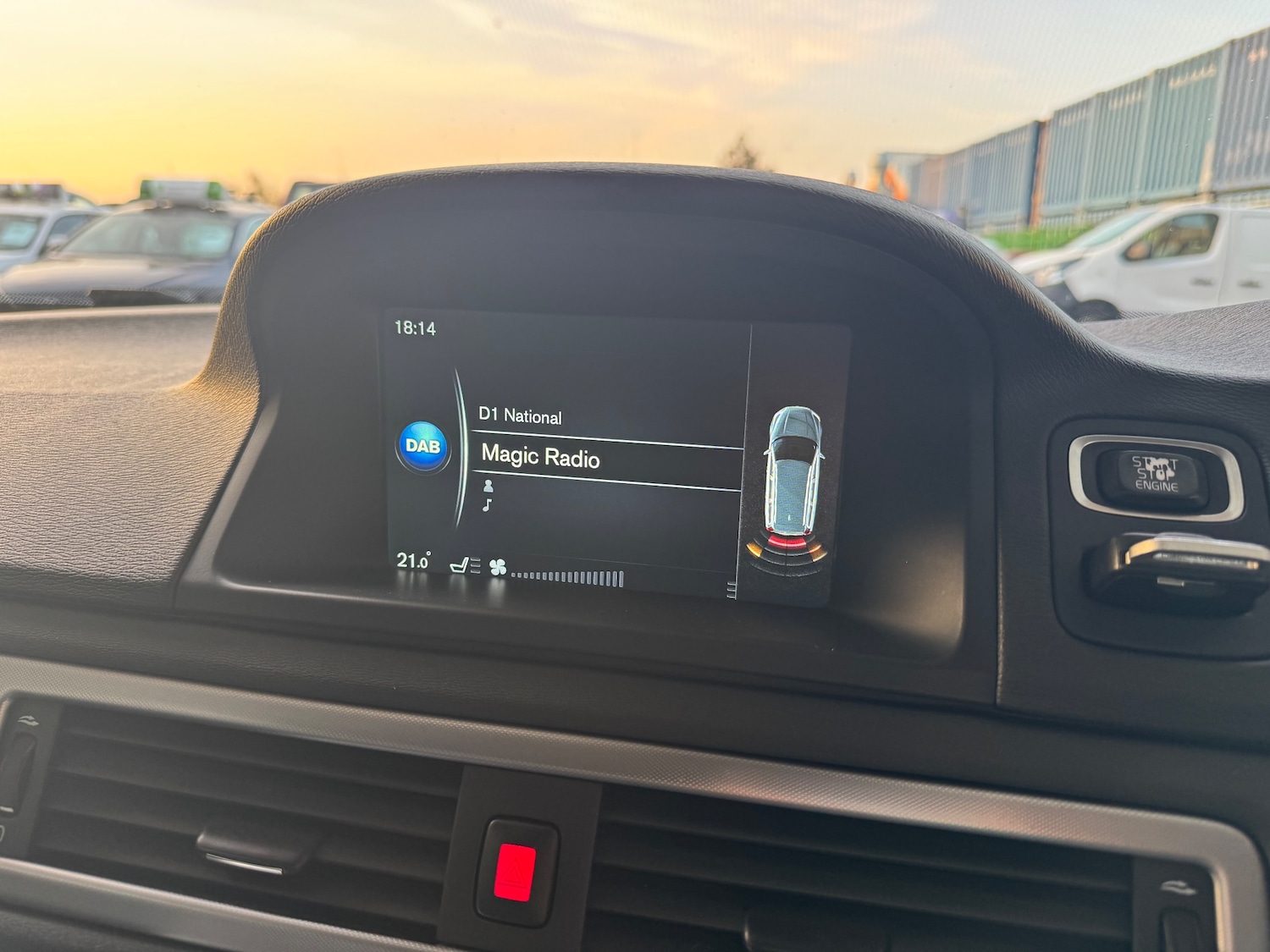 Used Volvo V70 2015 for sale - 78173070: Photo 43