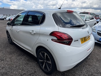 Used Peugeot 208 2019 for sale - 78584220: Photo