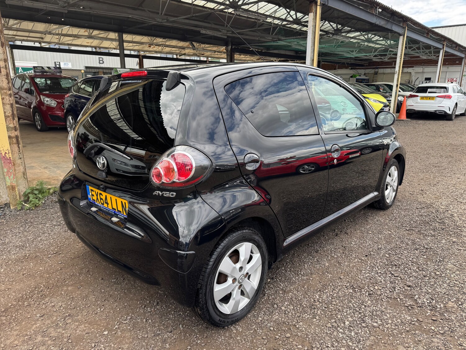 Used Toyota AYGO 2014 for sale - 78213343: Photo 15
