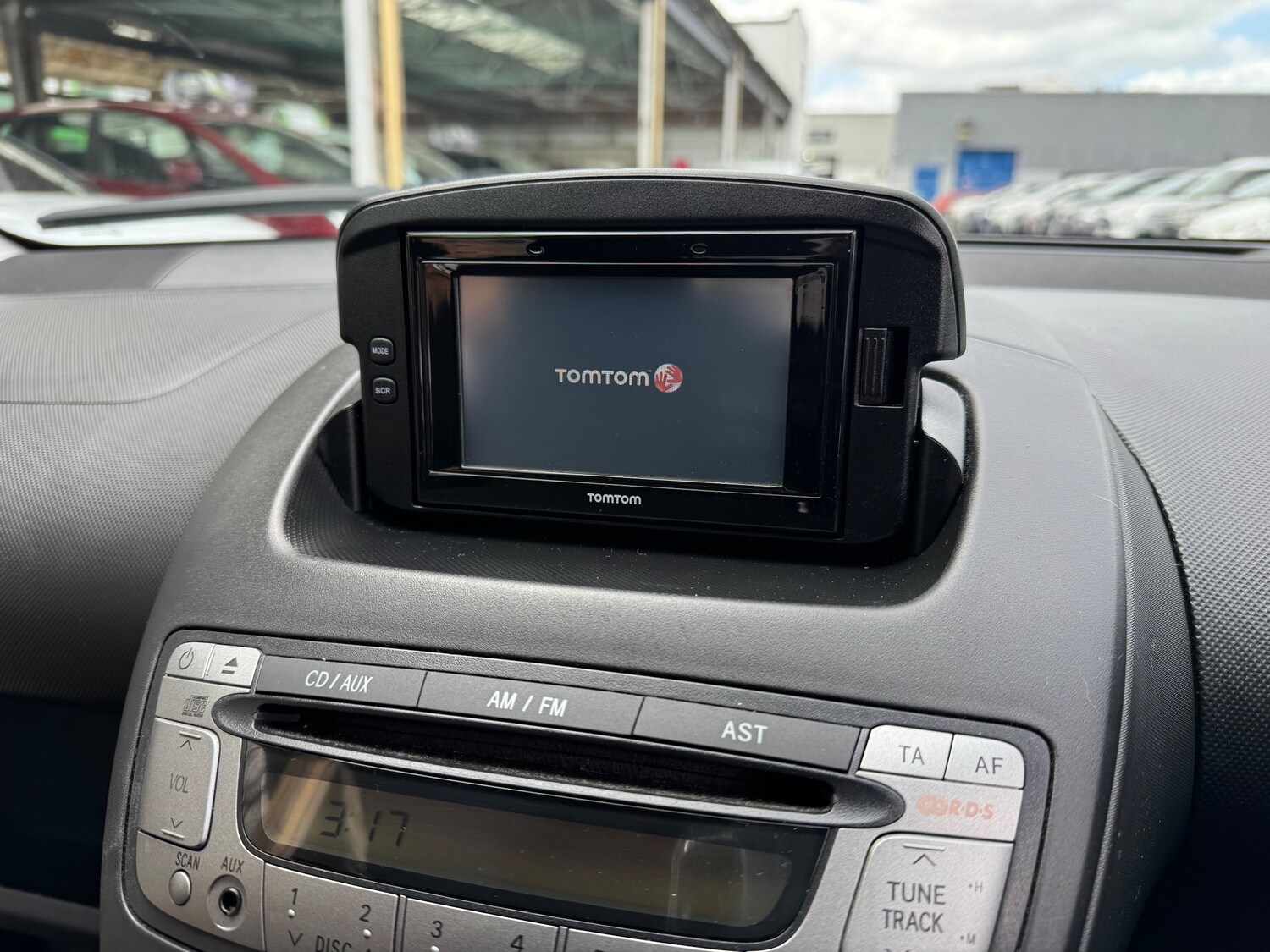 Used Toyota AYGO 2014 for sale - 78213343: Photo 6