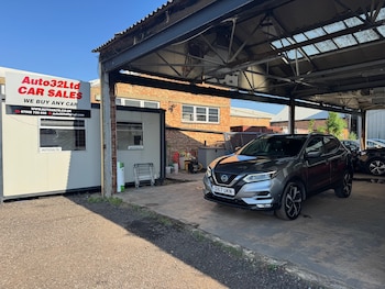 Used Nissan Qashqai 2017 for sale - 78536879: Photo