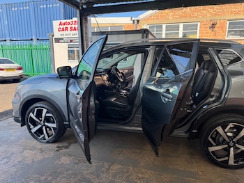 Used Nissan Qashqai 2017 for sale - 78536879: Photo