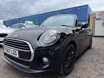 Used MINI Convertible 2017 for sale - 78610432: Photo