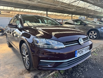 Used Volkswagen Golf 2017 for sale - 79470909: Photo