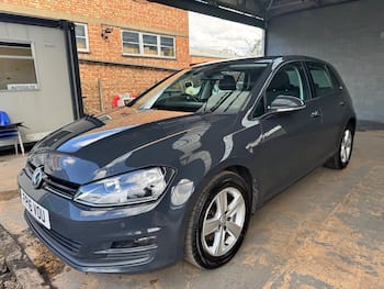 Used Volkswagen Golf 2016 for sale - 79687068: Photo