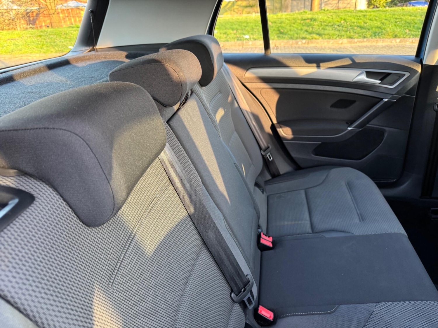 Used Volkswagen Golf for sale - 78102425: Photo 30