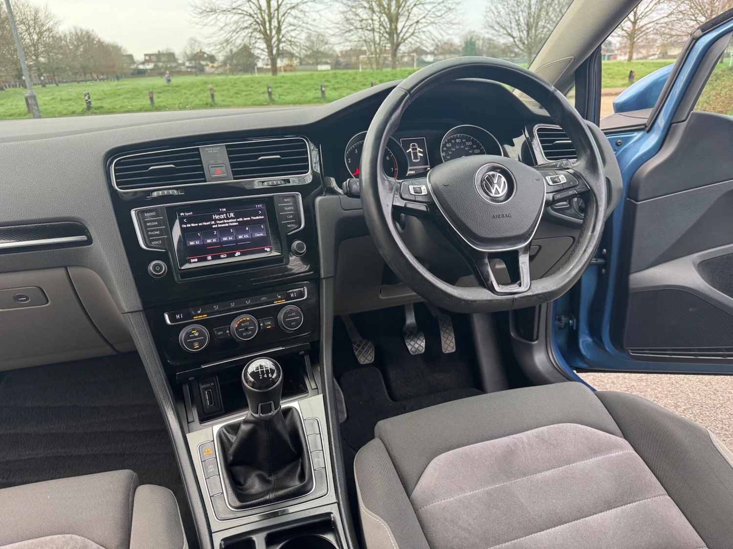 Used Volkswagen Golf 2013 for sale - 78085893: Photo 18