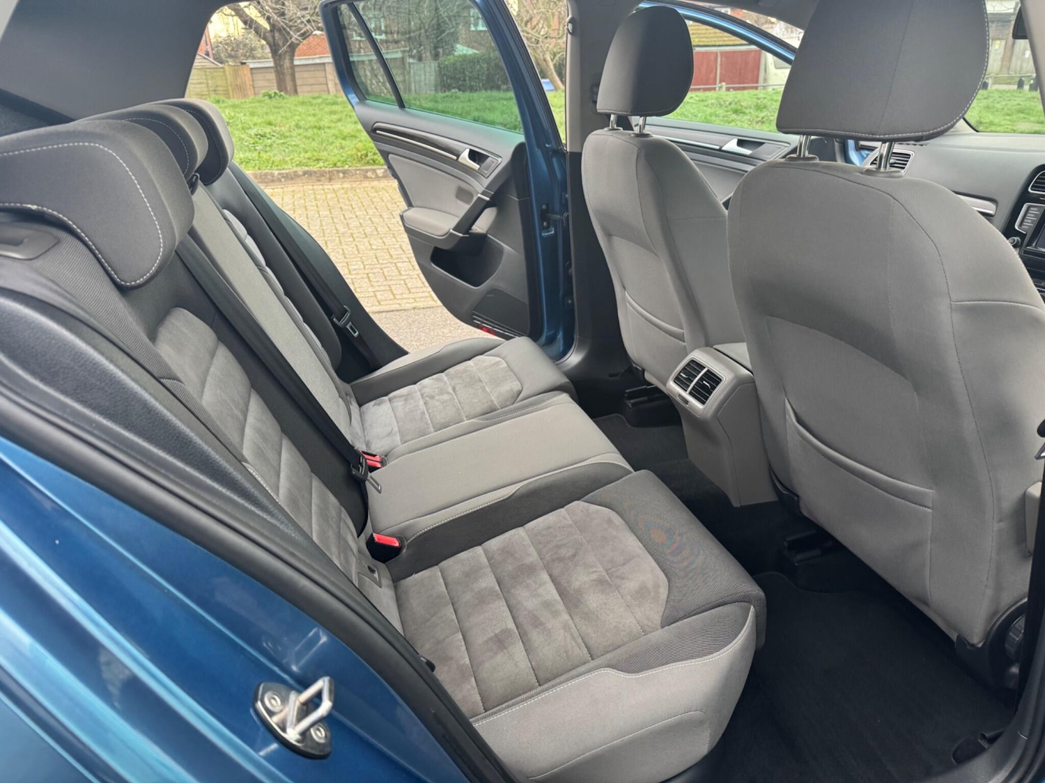 Used Volkswagen Golf 2013 for sale - 78085893: Photo 23