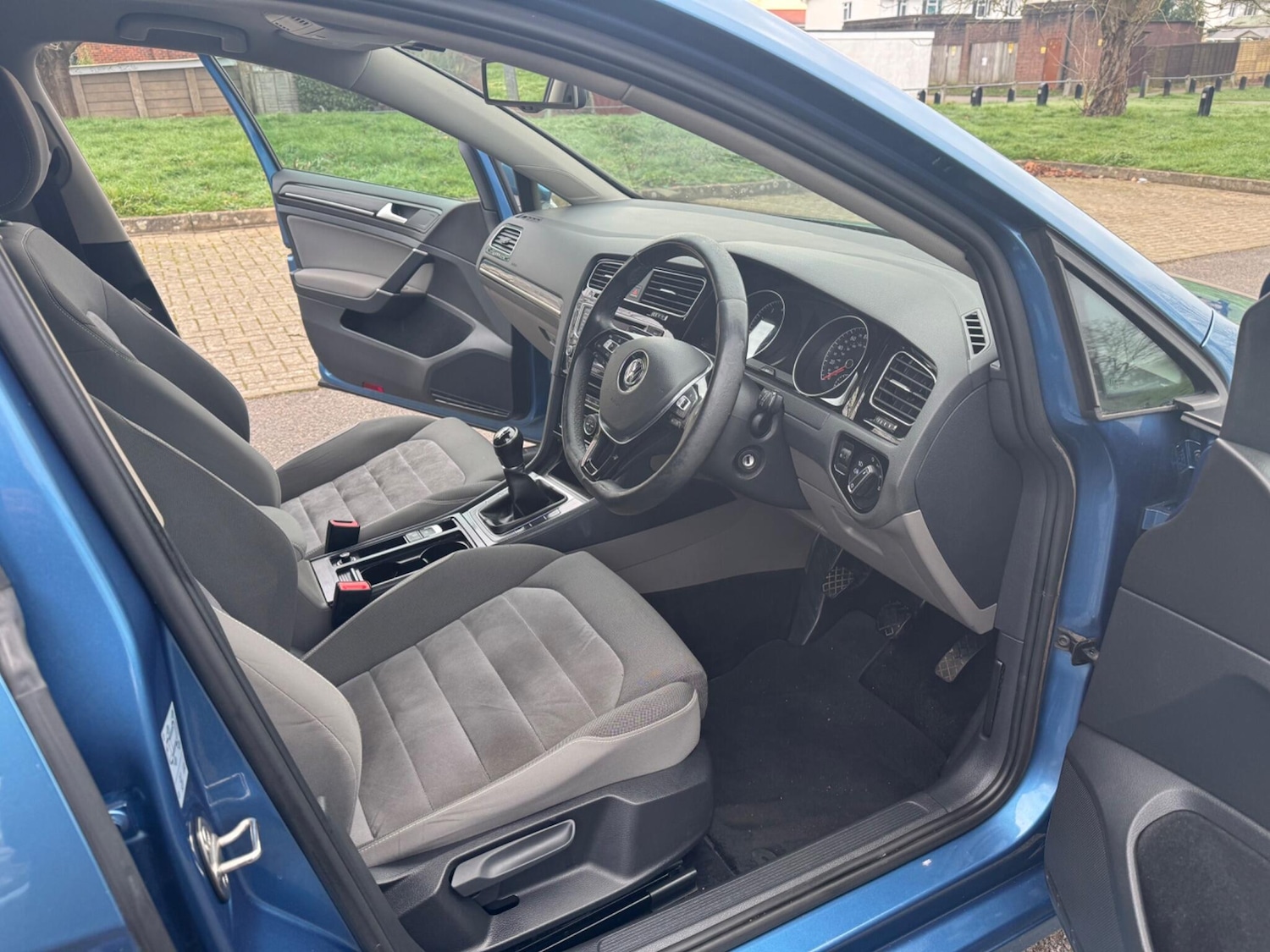 Used Volkswagen Golf 2013 for sale - 78085893: Photo 29