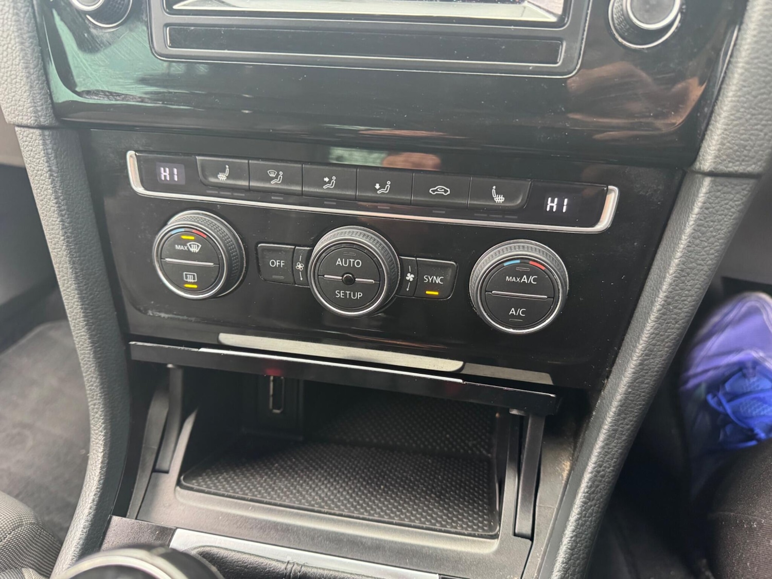 Used Volkswagen Golf 2013 for sale - 78085893: Photo 31