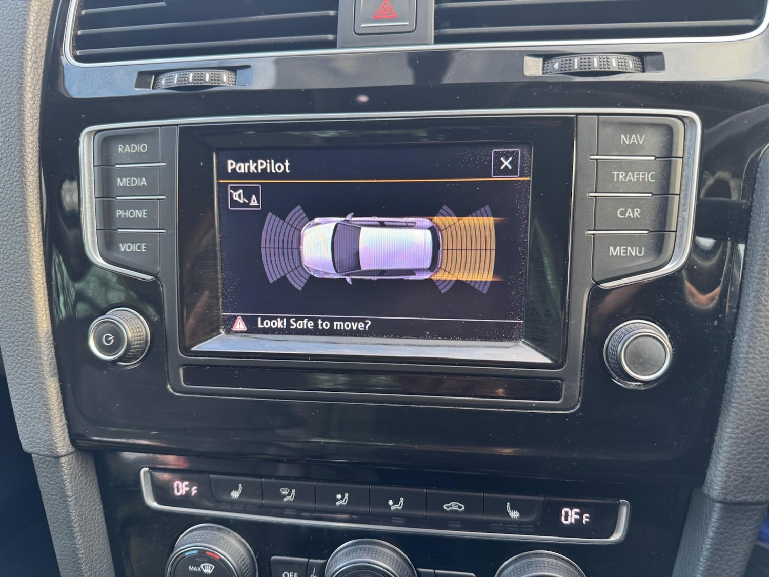 Used Volkswagen Golf 2013 for sale - 78085893: Photo 40