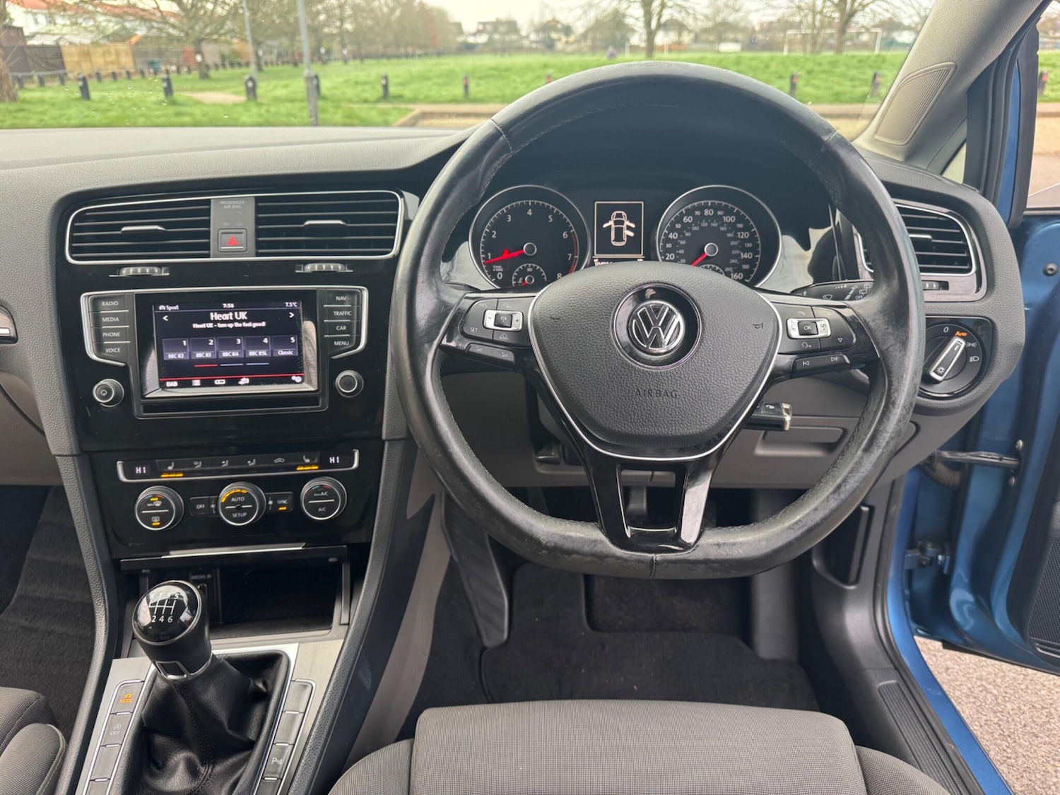 Used Volkswagen Golf 2013 for sale - 78085893: Photo 5