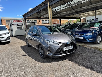 Used Toyota Yaris 2019 for sale - 78852441: Photo