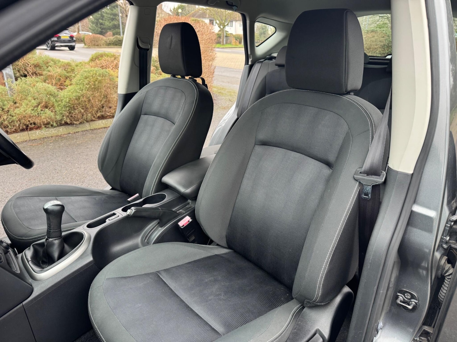 Used Nissan Qashqai for sale - 78102421: Photo 32