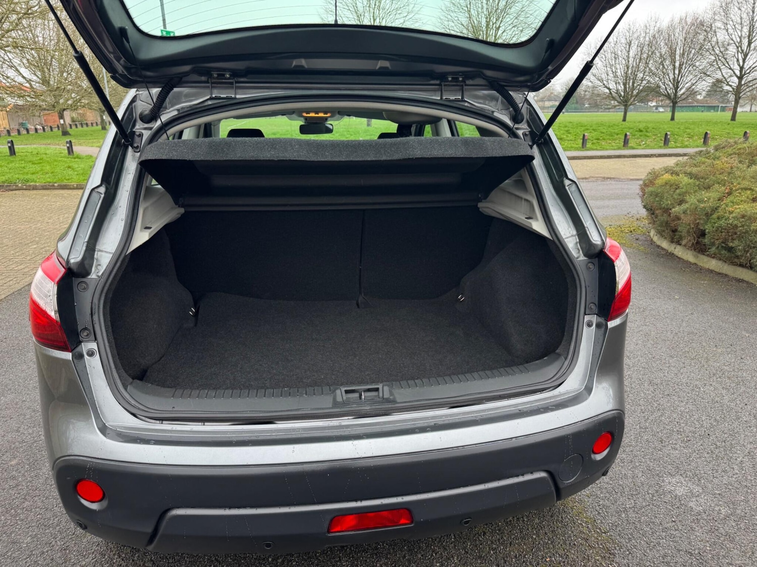 Used Nissan Qashqai for sale - 78102421: Photo 9