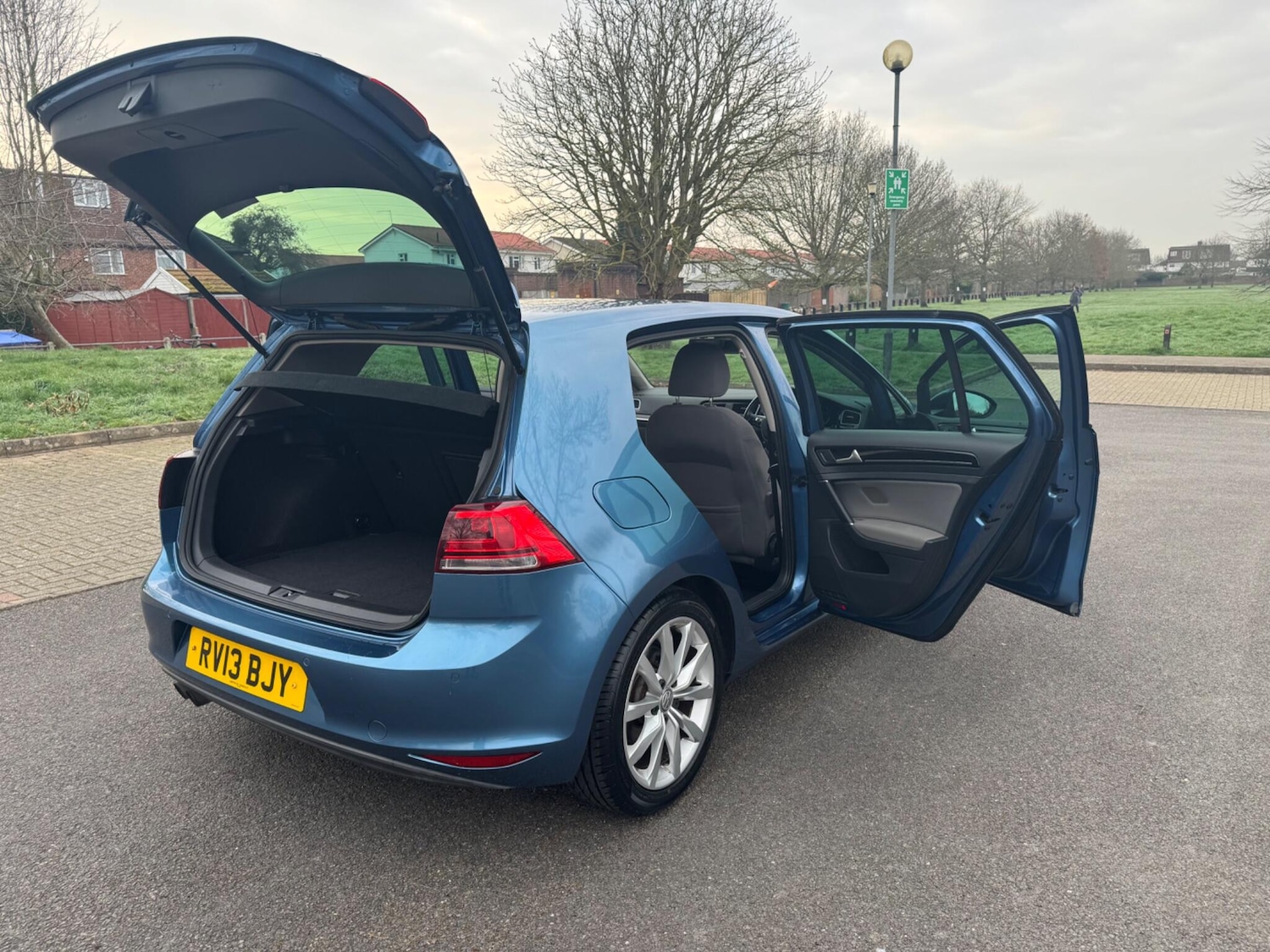 Used Volkswagen Golf for sale - 78102423: Photo 19